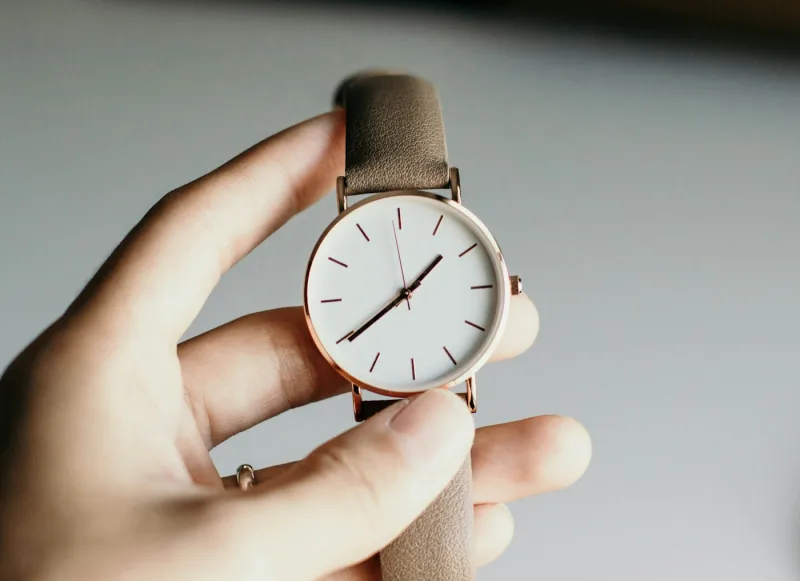 Minimalist watch — white dial
